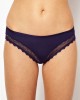 Wonderbra Natural Lift Brazilian Brief Wonderbra Natural Lift Brazilian Brief